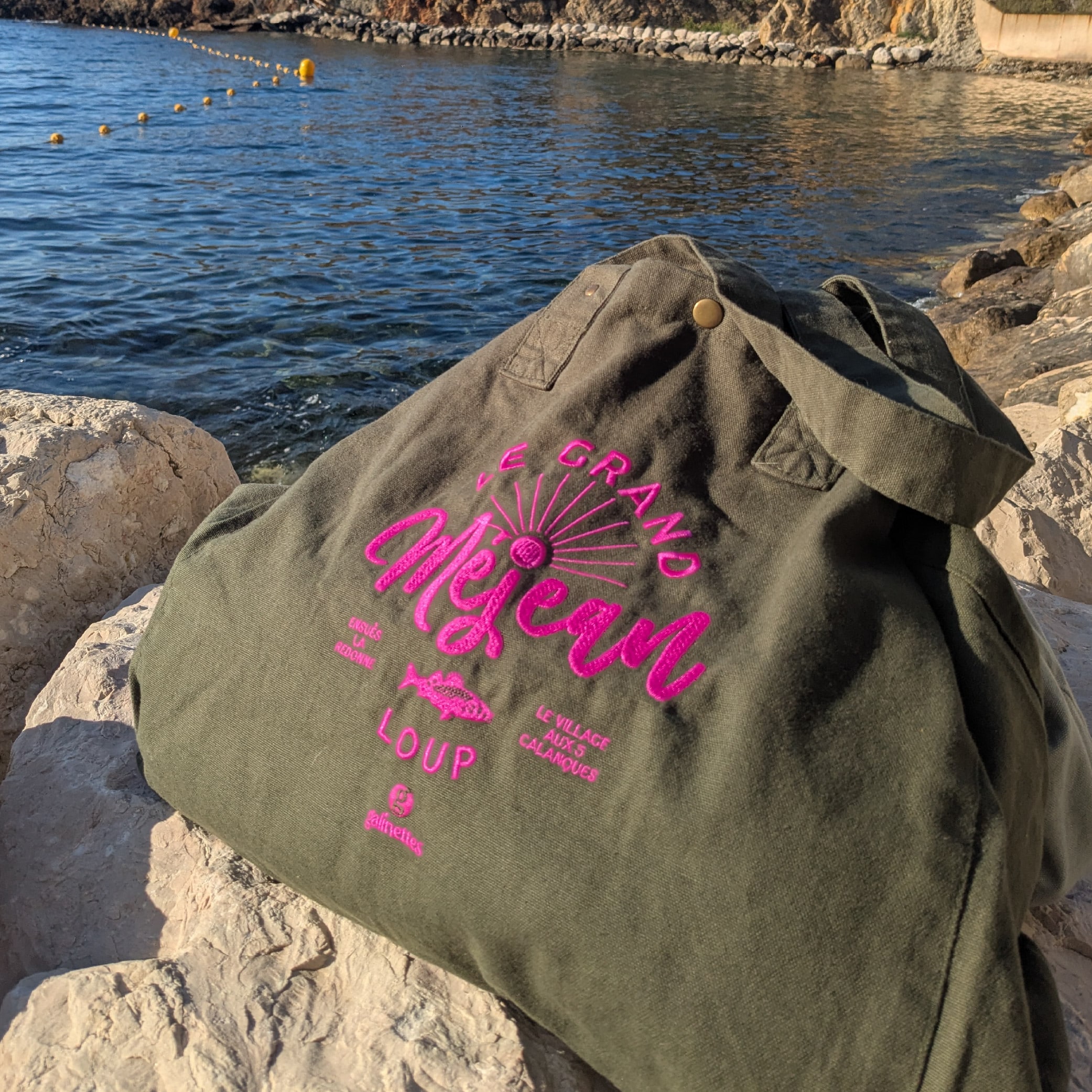 Sac cabas brodé le Grand Méjean Loup – Image 9